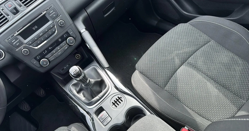 Renault Kadjar cena 39900 przebieg: 76486, rok produkcji 2015 z Piotrków Trybunalski małe 154